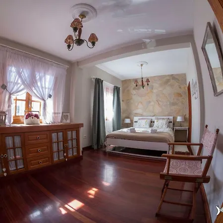 La Dama Del Mar Тельде